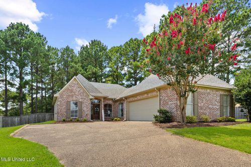 105 Avery Ct, Madison, MS, 39110-5014 | Card Image