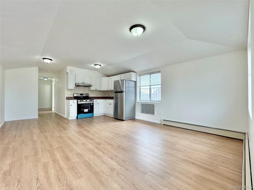 3rd-fl-57-39 Mazeau Street, New York, NY, 11378 | Card Image