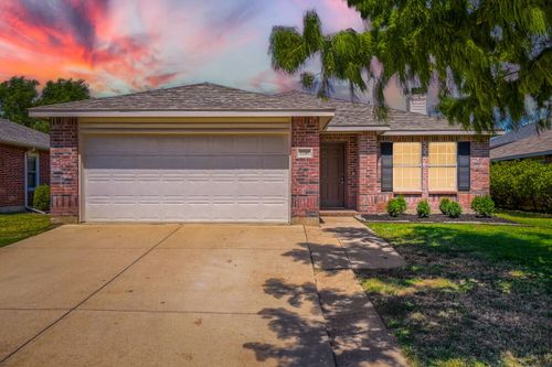 1216 Haley Ln, Burleson, TX, 76028-8650 | Card Image