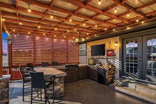 1004 Se Beatty Ct, Blue Springs, MO, 64014-5232 | Card Image