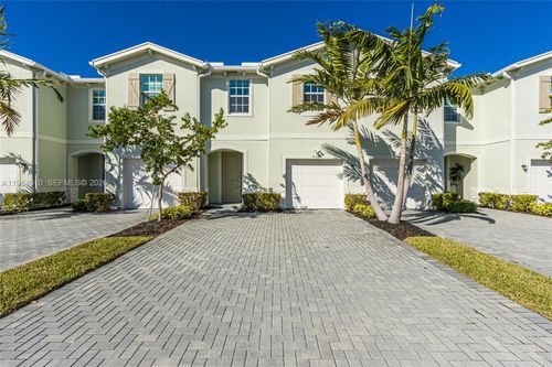 4303 Hammock Grove Dr, Lake Worth, FL, 33467-8606 | Card Image