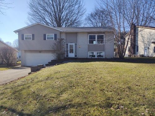 440 Barrenwood Dr, Wadsworth, OH, 44281-1003 | Card Image