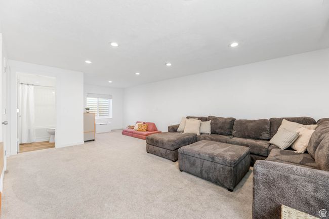 9654 Bridge St, House other with 4 bedrooms, 4 bathrooms and 4 parking in Eagle Mountain UT | Image 32