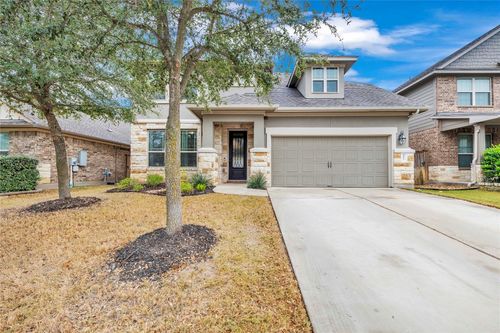 207 Patriot Dr, Buda, TX, 78610-3097 | Card Image