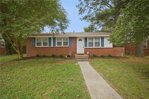 3010 Menands Dr, Chesapeake, VA, 23325-3600 | Card Image
