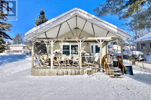 41 Cedar St, Thorne, ON, P0H2J0 | Card Image