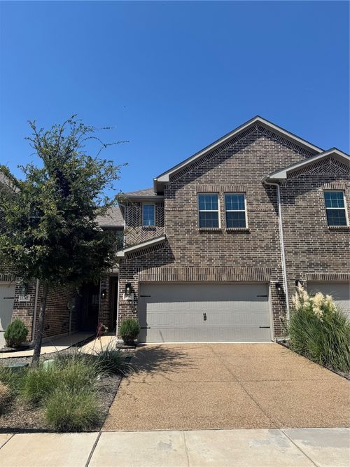 1747 Redding St, Allen, TX, 75002-2657 | Card Image