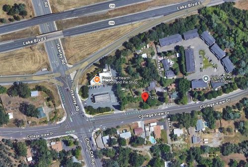 1298 College View Dr, Redding, CA, 96003-3014 | Card Image