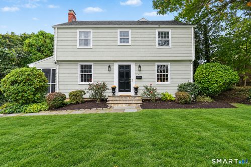 45 Dogwood Ln, Fairfield, CT, 06824-4505 | Card Image