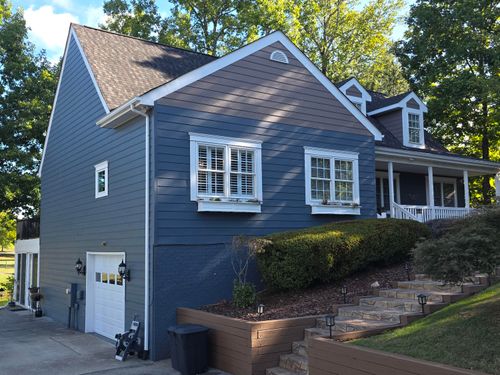 201 Spyglass Ln, Huddleston, VA, 24104-3547 | Card Image