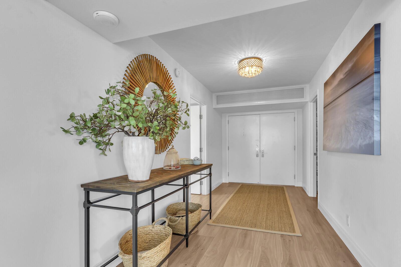 Residential Lease in Singer Island 2
