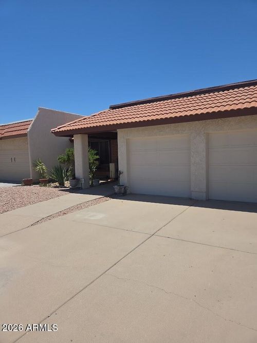11226 S Tomi Dr, Phoenix, AZ, 85044-1751 | Card Image