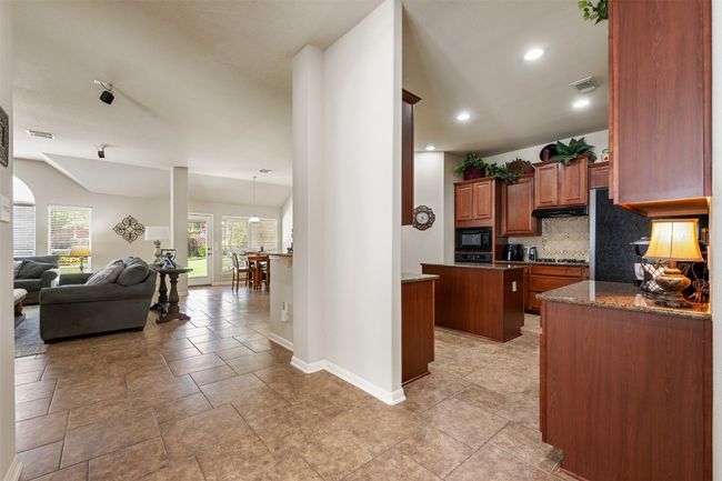 3509 Twin Branch Dr, House other with 4 bedrooms, 3 bathrooms and 4 parking in Cedar Park TX | Image 7
