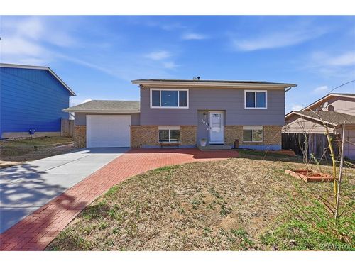 201 N Pauline Ave, Milliken, CO, 80543-8008 | Card Image