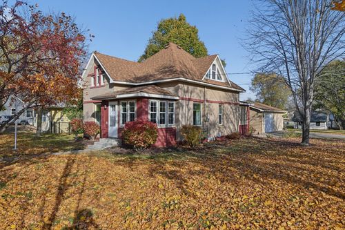 225 E 4th St, Monticello, MN, 55362-8511 | Card Image