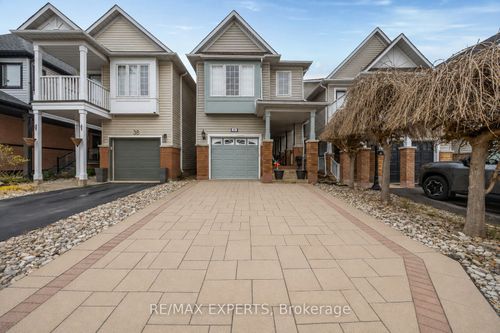 40 Dills Crescent, Milton, ON, L9T5P2 | Card Image