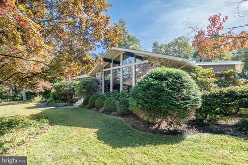 2018 Peppermint Rd, COOPERSBURG, PA, 18036-9674 | Card Image