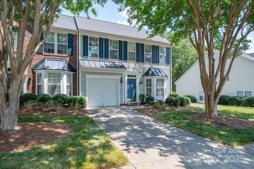 1648 Backcreek Ln, Gastonia, NC, 28054-5871 | Card Image