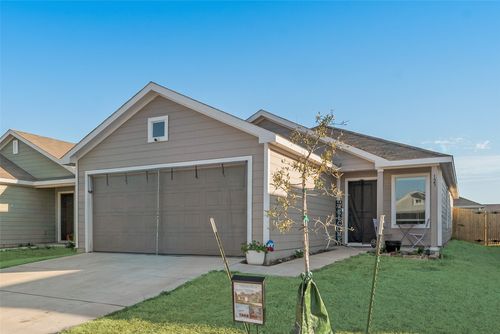 123 Wheatgrass Ln, Princeton, TX, 75407-4153 | Card Image