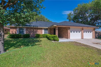 1516 Willow Creek Road, House other with 3 bedrooms, 2 bathrooms and null parking in Seguin TX | Image 1