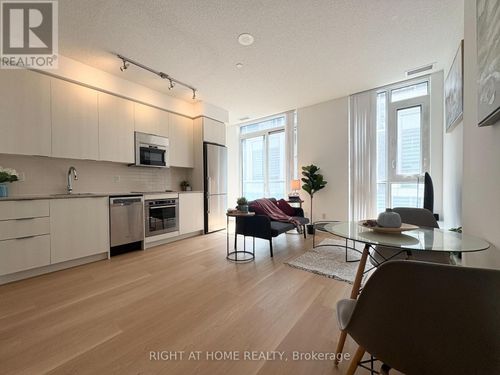 308-101 Erskine Avenue, Toronto (Mount Pleasant West), ON, M4P0C5 | Card Image
