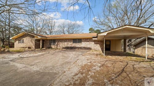 911 Crestview Dr S, Atlanta, TX, 75551-1805 | Card Image