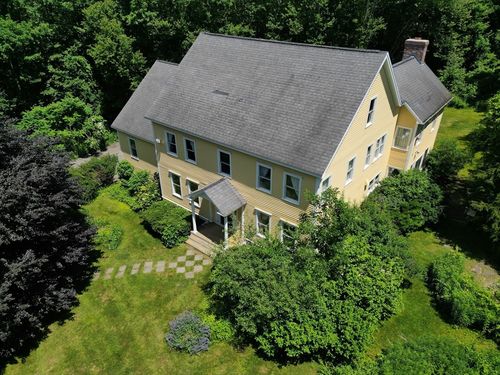 11 Davis Lane, Georgetown, MA, 01833 | Card Image
