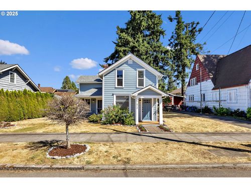 812 Jefferson St, Oregon City, OR, 97045-1917 | Card Image