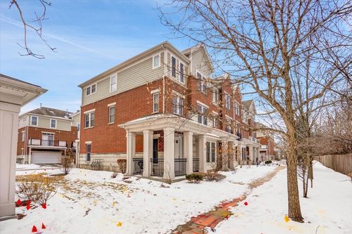222 Hyde St, Arlington Heights, IL, 60005-4430 | Card Image