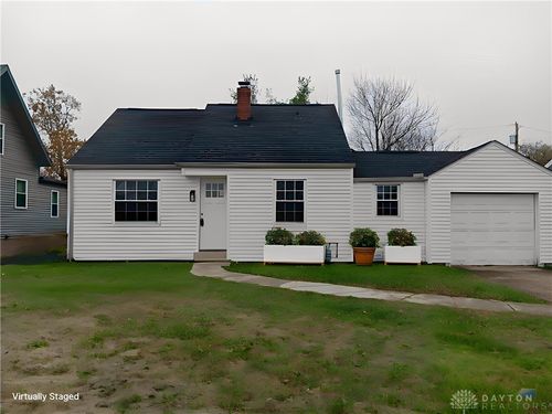 42 Swallow Dr, Dayton, OH, 45415-3521 | Card Image