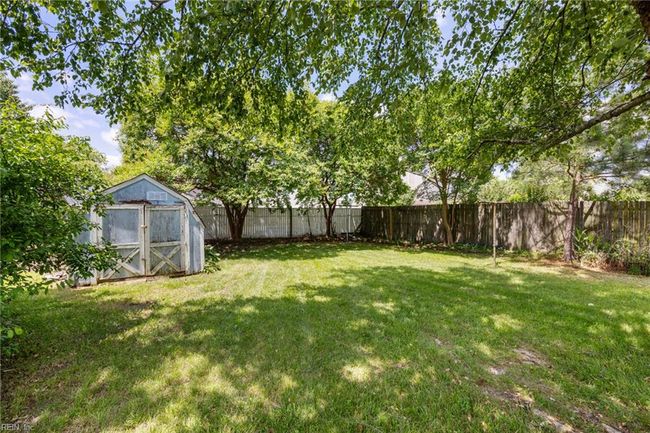 1805 Gravenhurst Dr, House other with 3 bedrooms, 3 bathrooms and null parking in Virginia Beach VA | Image 41