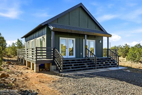 8335 Rainbow Dr, Show Low, AZ, 85901-7502 | Card Image