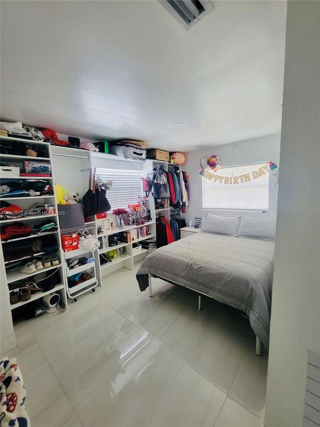 2376 Nw 55 Th St, House other with 4 bedrooms, 2 bathrooms and null parking in Miami FL | Image 12