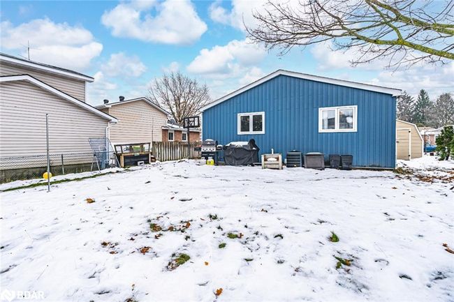 29 Frost Trail, House other with 2 bedrooms, 2 bathrooms and 3 parking in Barrie ON | Image 14