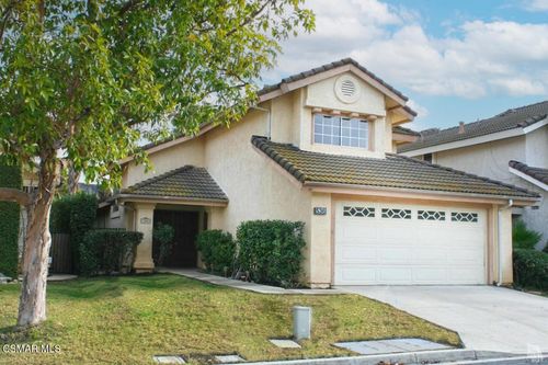 536 Fairfield Rd, Simi Valley, CA, 93065-6917 | Card Image