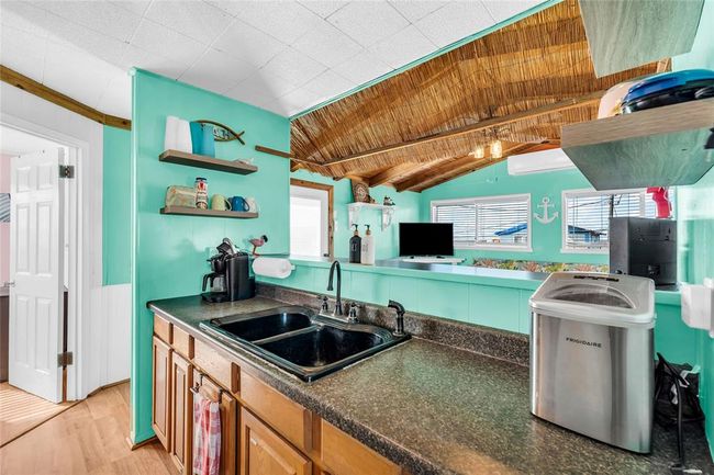 4418 Palm St, House other with 2 bedrooms, 1 bathrooms and null parking in Freeport TX | Image 15