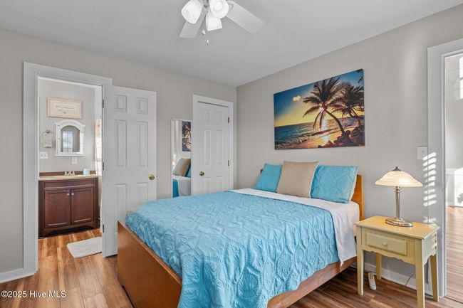 407 Cedar Point Blvd, House other with 3 bedrooms, 3 bathrooms and null parking in Cedar Point NC | Image 14