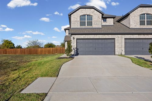 519 Sandiford Ct, Mansfield, TX, 76063-7177 | Card Image