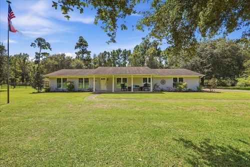 8105 Canterbury Dr, Orange, TX, 77632 | Card Image