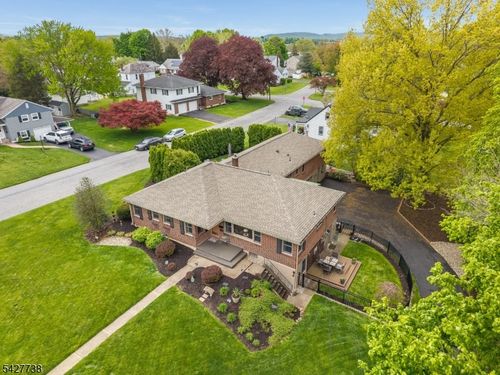 106 Liggett Blvd, Phillipsburg, NJ, 08865-4010 | Card Image