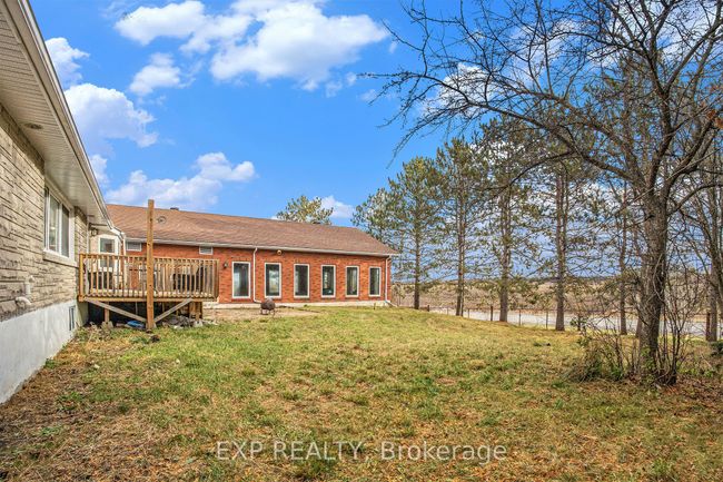 8411 Russell Rd, House other with 7 bedrooms, 5 bathrooms and 30 parking in Navan ON | Image 32