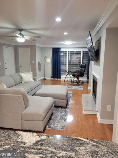 1015 Dunbar Drive, Condo with 1 bedrooms, 1 bathrooms and null parking in Atlanta GA | Image 1