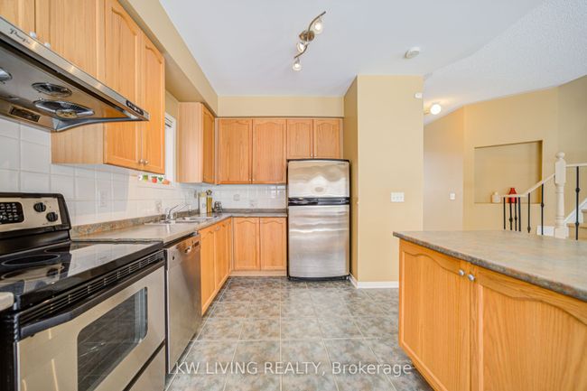 70 Russell Hill Rd, House other with 3 bedrooms, 3 bathrooms and 2 parking in Markham ON | Image 19