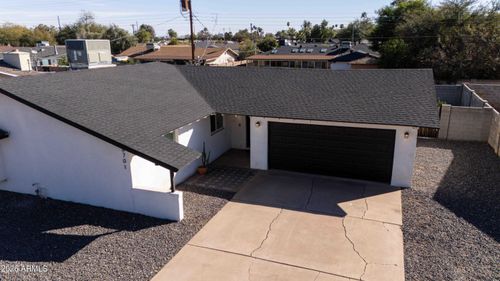 8701 E Chaparral Road, Scottsdale, AZ, 85250 | Card Image