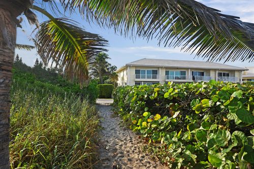 apt-c-5111 N Ocean Blvd, Ocean Ridge, FL, 33435-7089 | Card Image