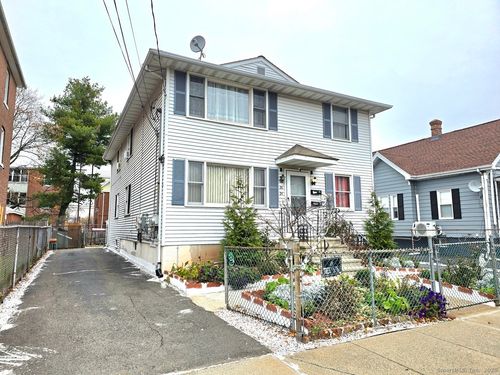 2-24 Acorn St, New Britain, CT, 06051-1331 | Card Image