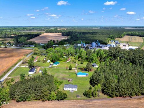 1088 Harvest Ln, Hamilton, NC, 27840-7716 | Card Image