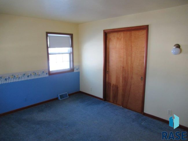1220 1st Ave, House other with 3 bedrooms, 2 bathrooms and null parking in Edgerton MN | Image 9