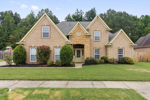 5282 Hidden Meadows Dr, Arlington, TN, 38002-8436 | Card Image