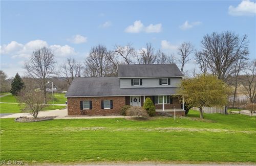 11870 Dupont Rd, Washington, WV, 26181-3611 | Card Image
